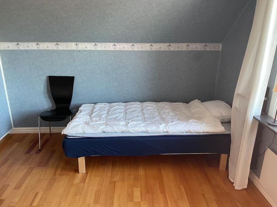 Familjevaenligt Hus Naera Isaberg! Villa Hestra Exterior foto