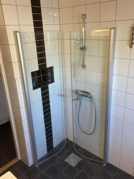 Familjevaenligt Hus Naera Isaberg! Villa Hestra Exterior foto