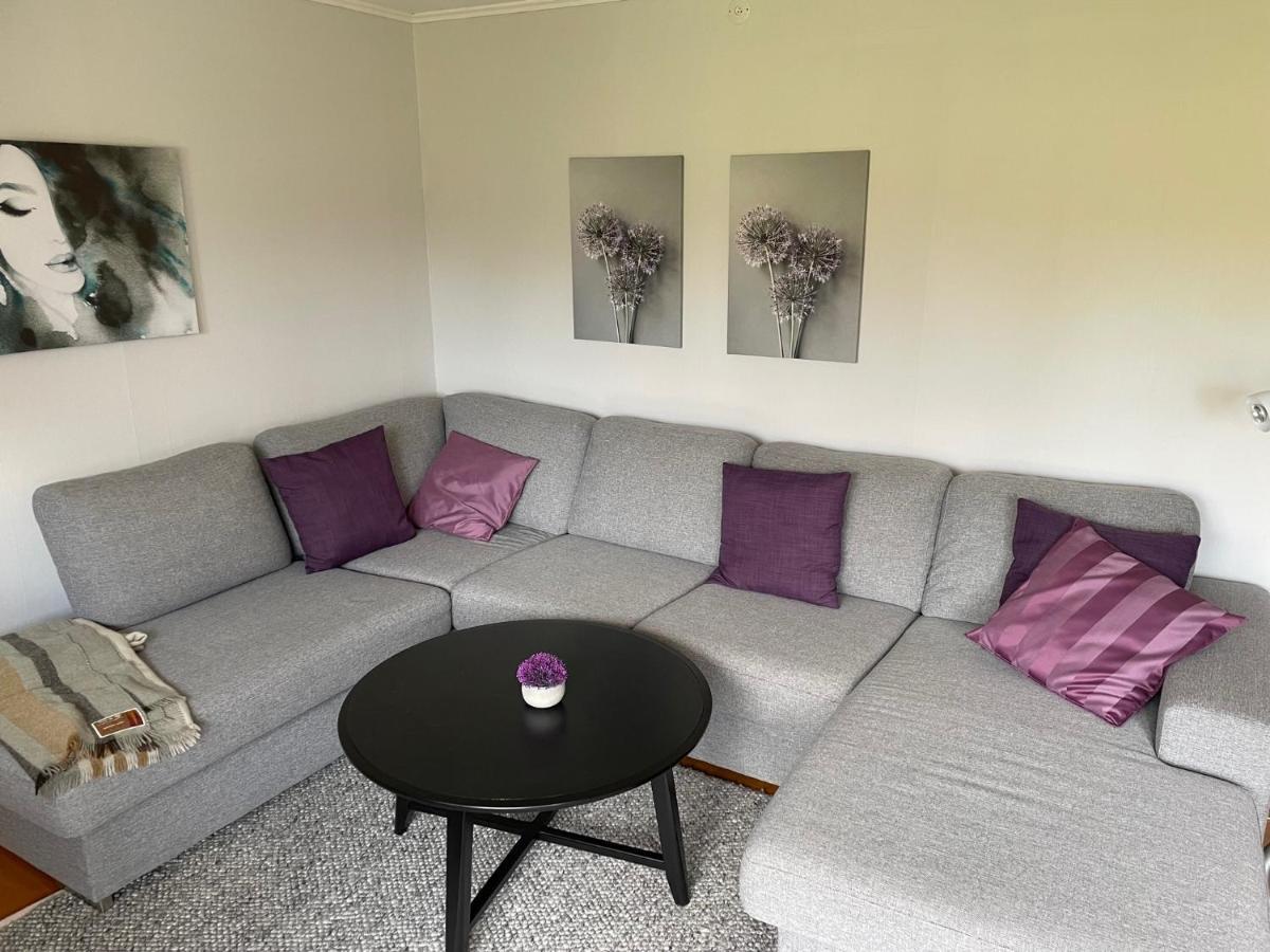 Familjevaenligt Hus Naera Isaberg! Villa Hestra Exterior foto